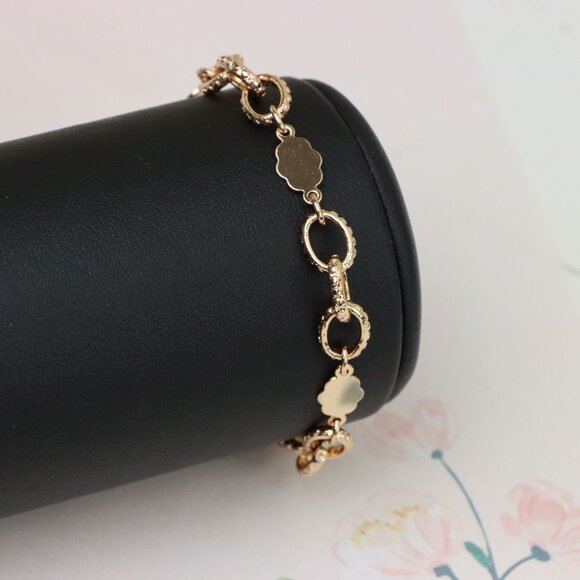 "Rose Gold Bracelet with Polished Floral and Textured Ring Links, XPBL0991 - Picture 7 of 12